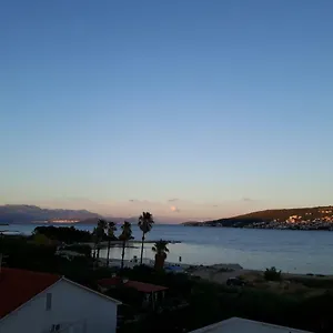Apartment Nika, Trogir